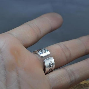 Lotus Silver Ring – Mindfulness - My Zen Temple